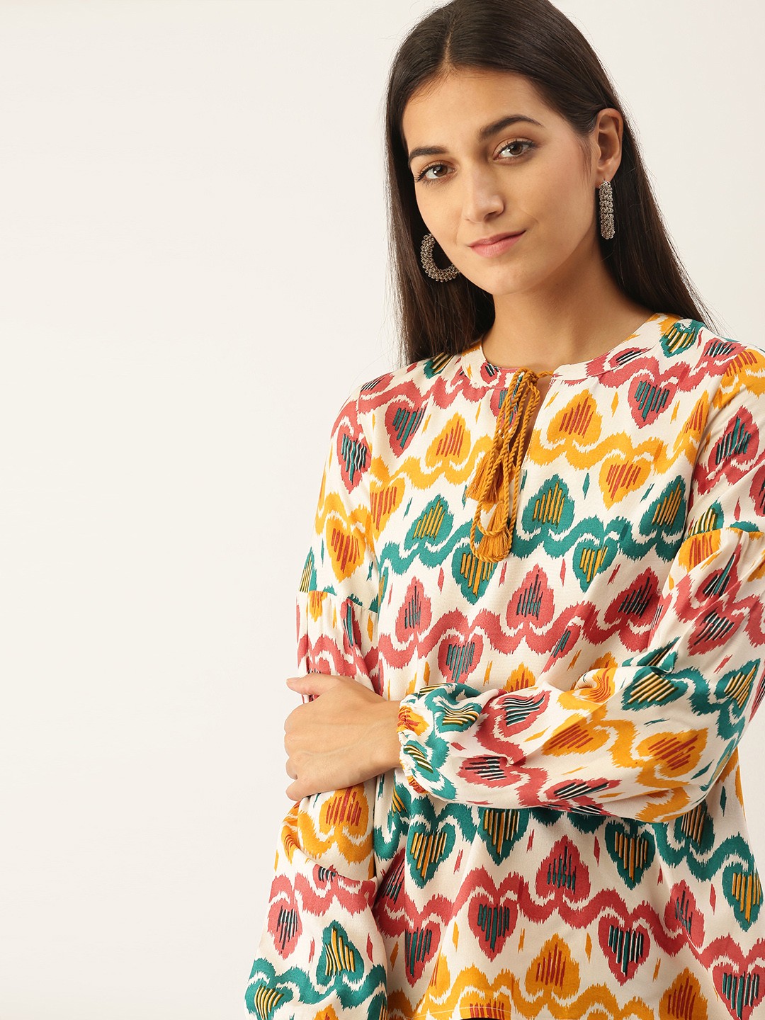 

Anouk White & Red Tie-Up Neck Puff Sleeve Regular Top