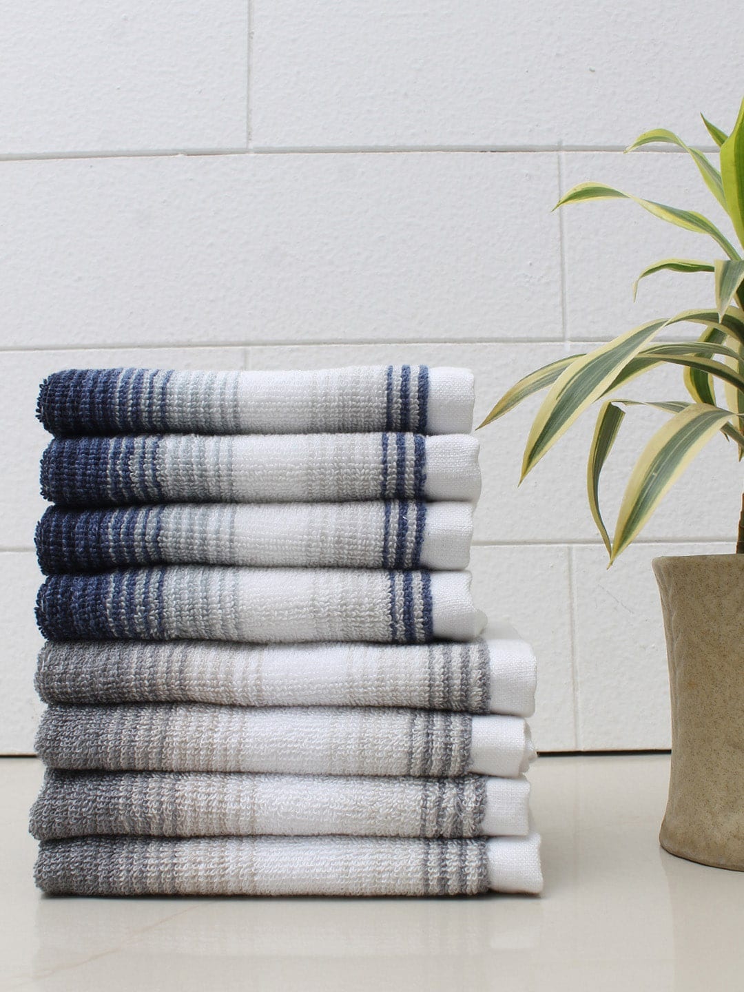 

AVI Living Set Of 8 Classic Striped Cotton 600 GSM Face Towels, White
