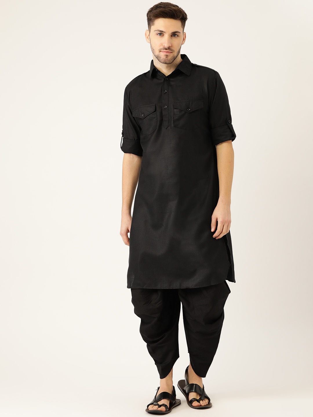 

Molly & Michel Men Black Pure Cotton Solid Kurta with Salwar