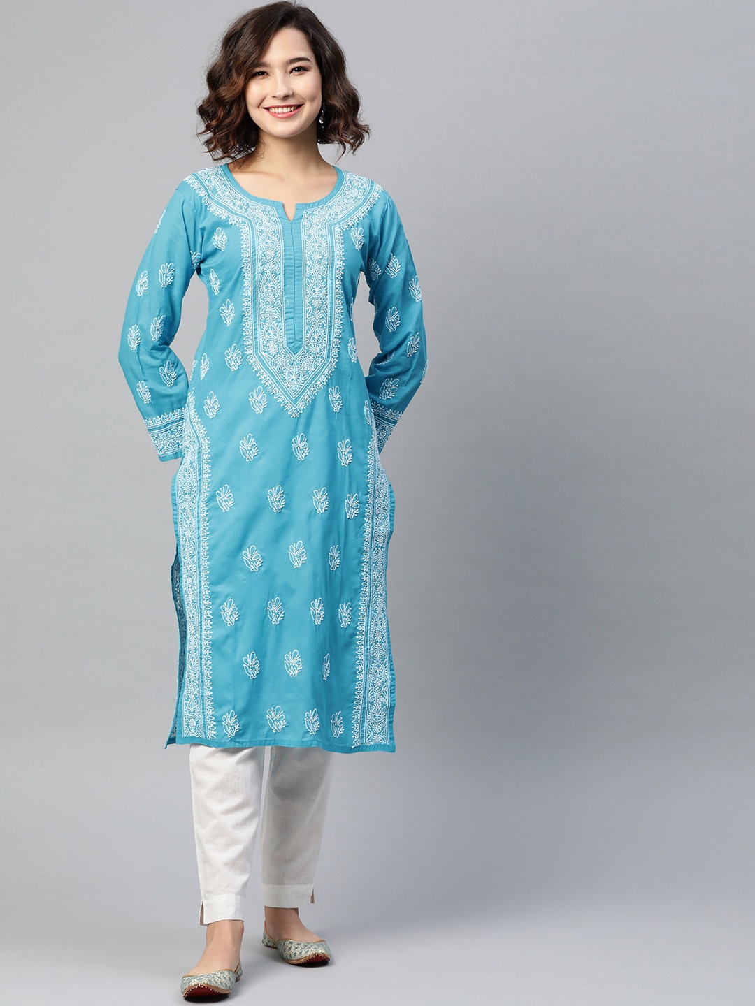 

ADA Women Blue & White Chikankari Ethnic Motifs Embroidered Sustainable Straight Kurta