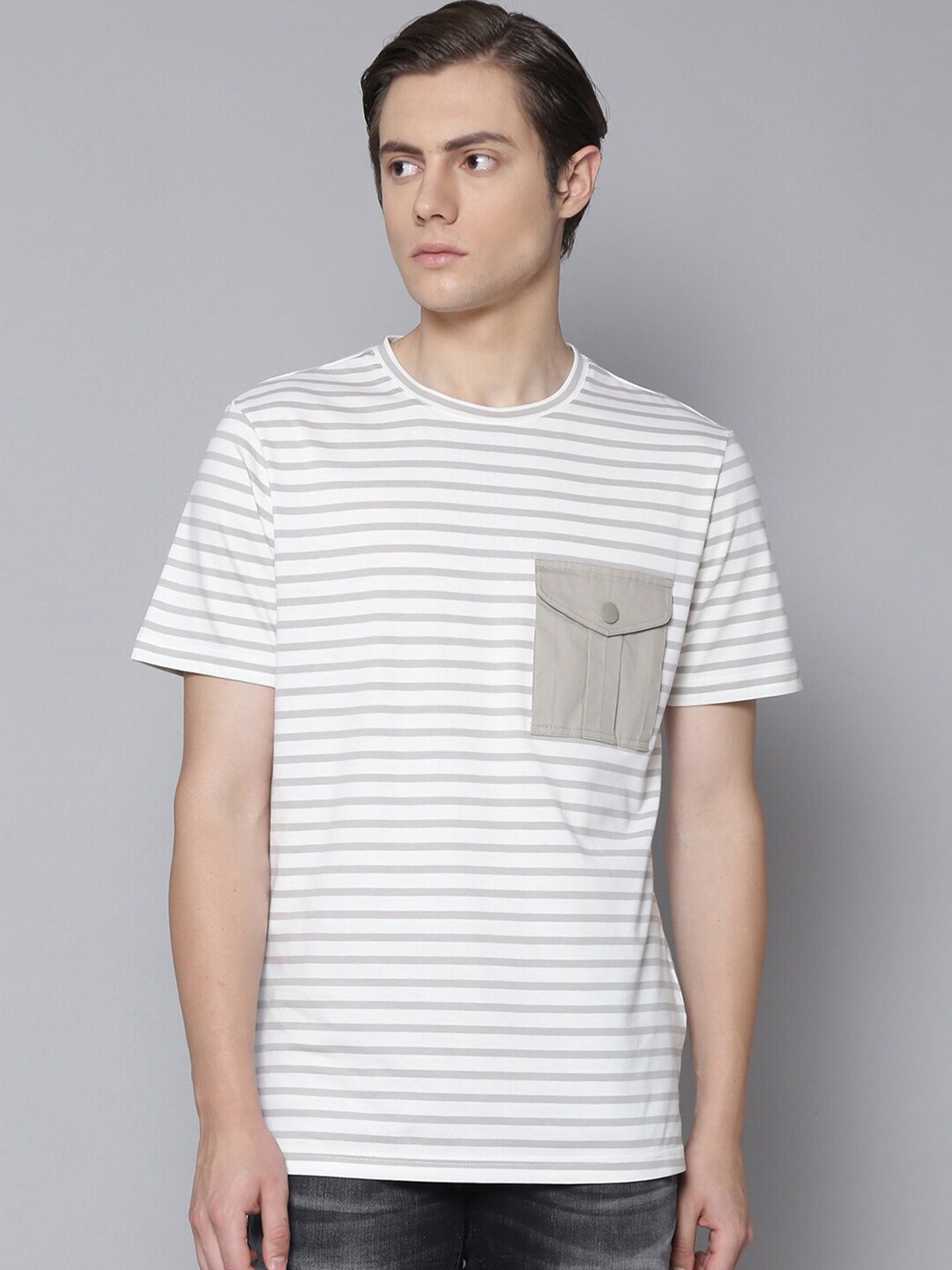 

Antony Morato Men White & Grey Striped T-shirt