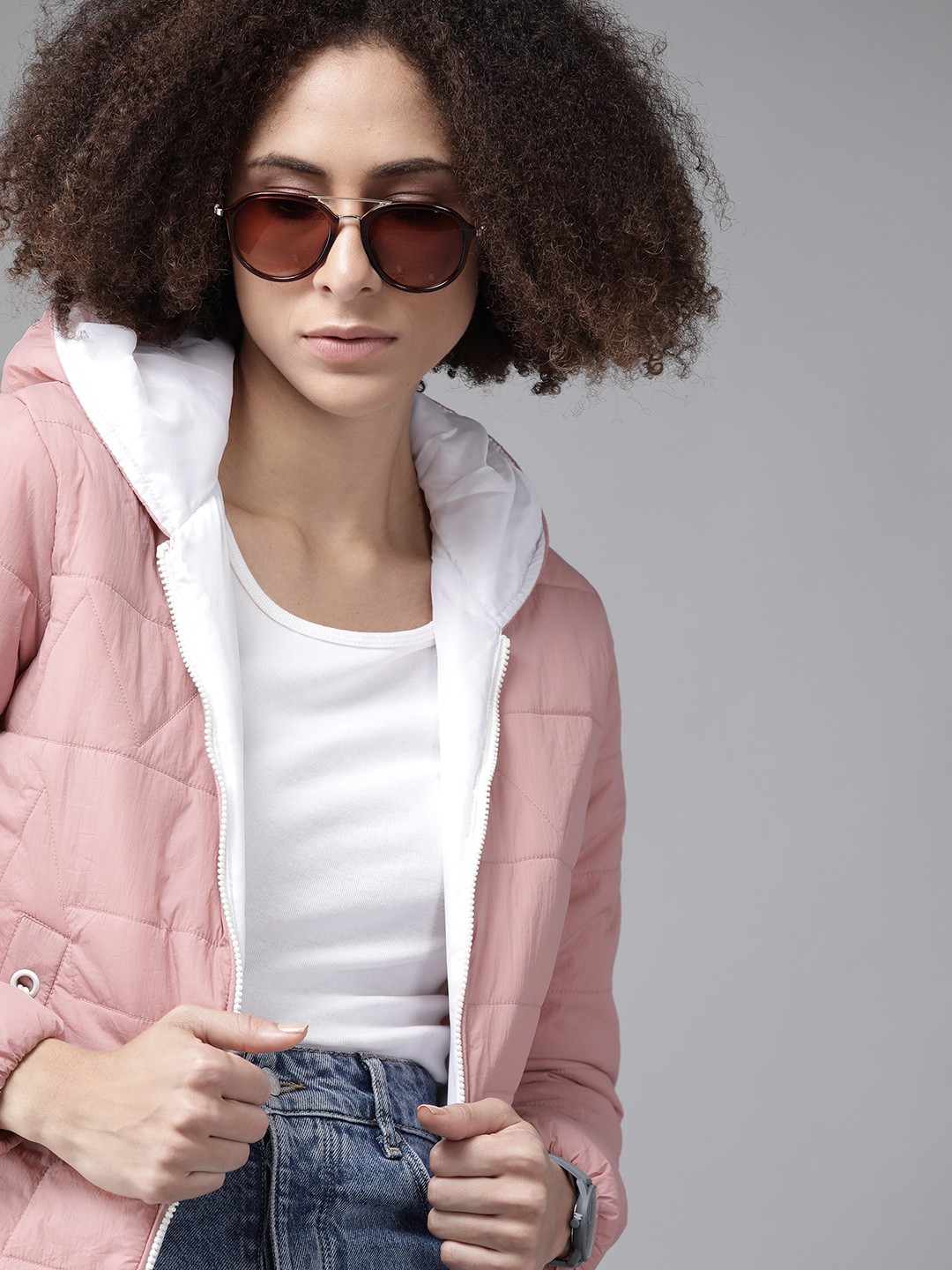 

Roadster Women Dusty Pink Solid Hooded Padded Jacket