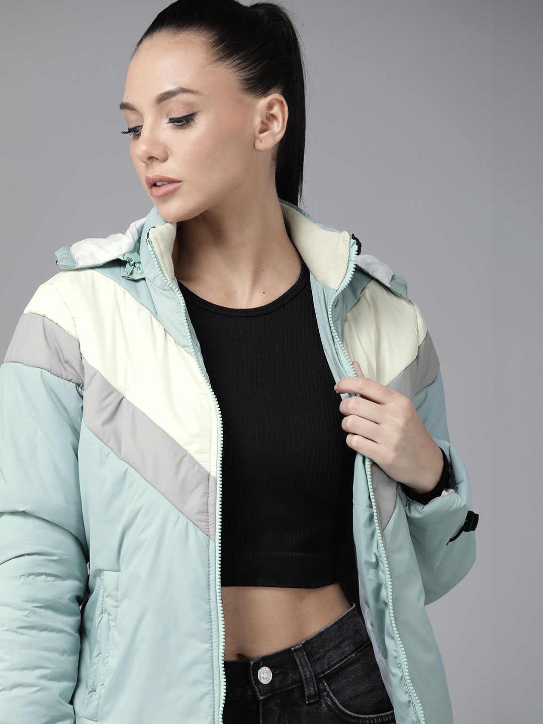 

Roadster Women Sea Green Striped Padded Jacket with Detachable Hood