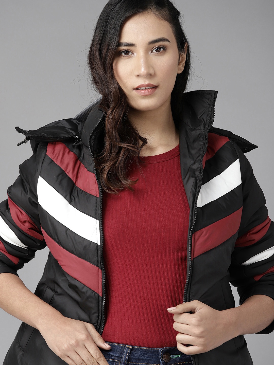 

Roadster Women Black & Maroon Striped Detachable Hood Padded Jacket