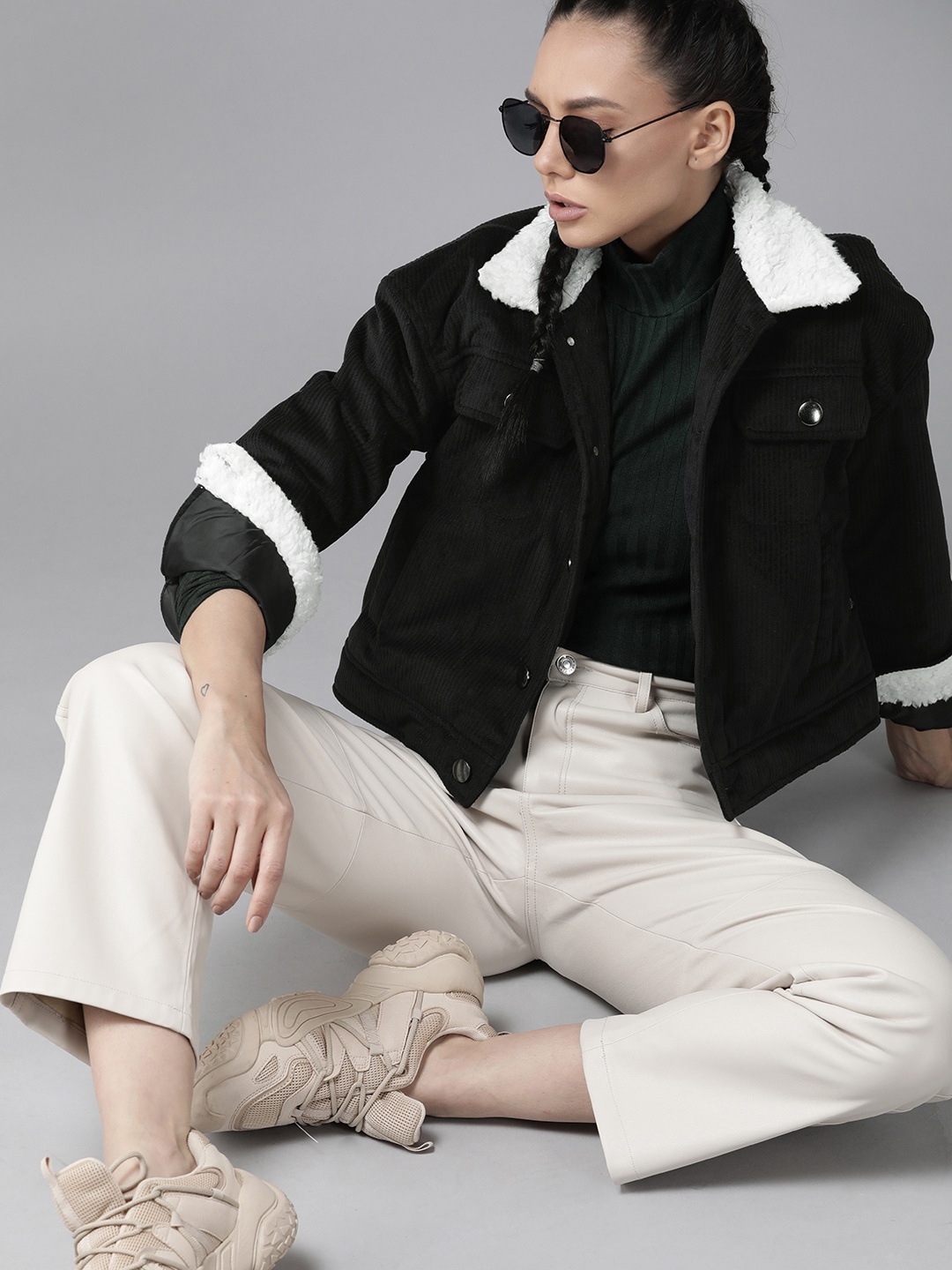 

Roadster Women Black Solid Corduroy Jacket