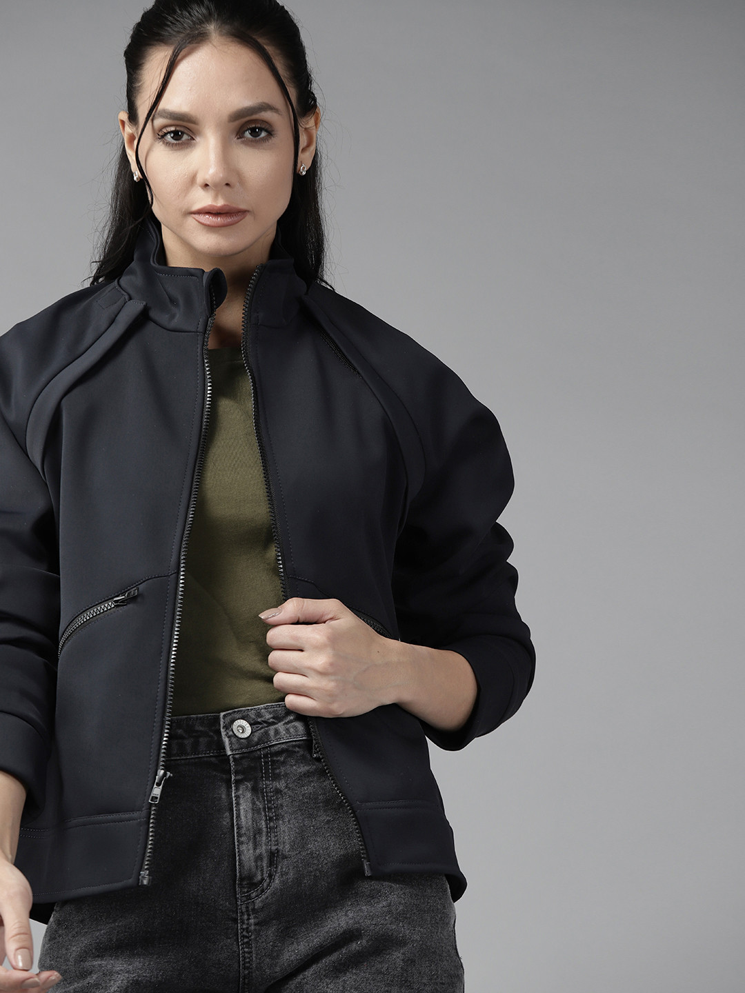 

Roadster Women Solid Navy Blue Tailored Jacket with Detachable Sleeves