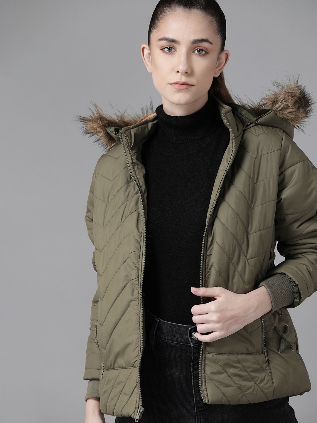 

Roadster Women Olive Green Solid Parka Jacket