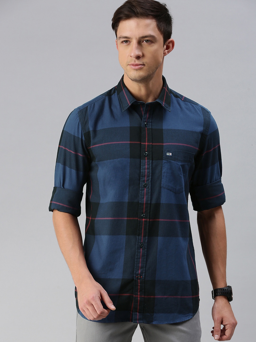 

Arrow Sport Men Blue Slim Fit Checked Casual Shirt