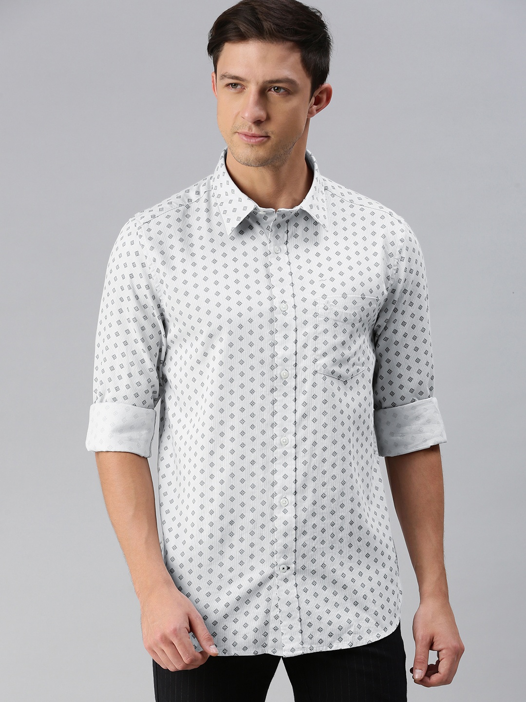 

Arrow Sport Men White Slim Fit Printed Casual Shirt