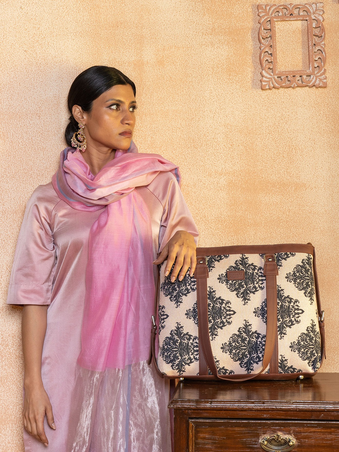 

ZOUK Beige Ethnic Mughal Motif Printed Vegan Leather 16 Inch Laptop Bag