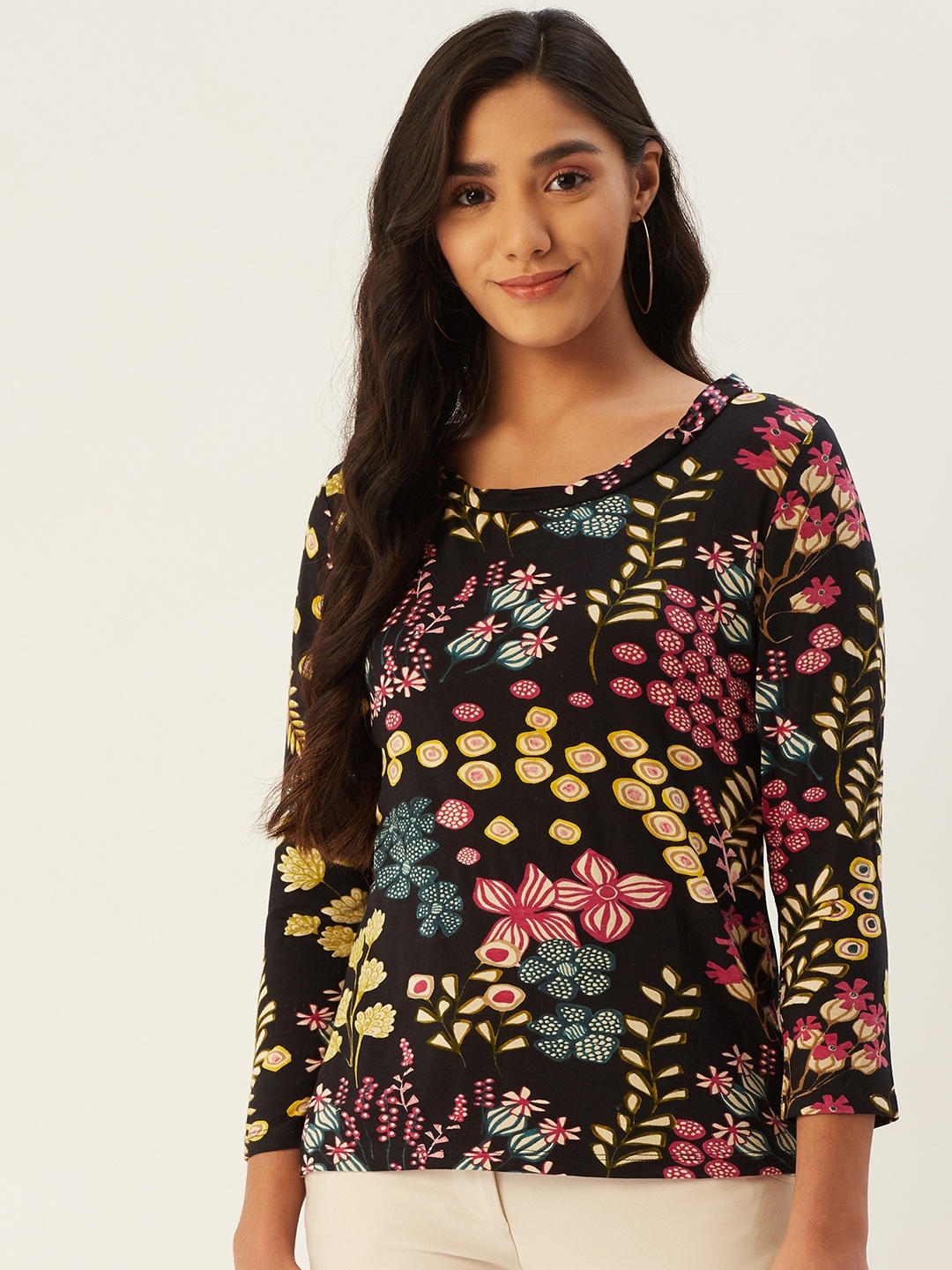 

Label Ritu Kumar Black & Pink Floral Print Regular Top