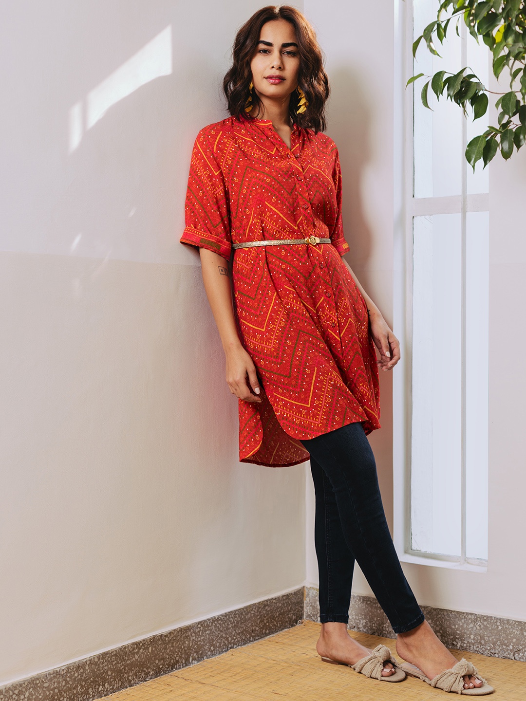 

aarke Ritu Kumar Women Rust Red & Mustard Yellow Geometric Printed Kurta