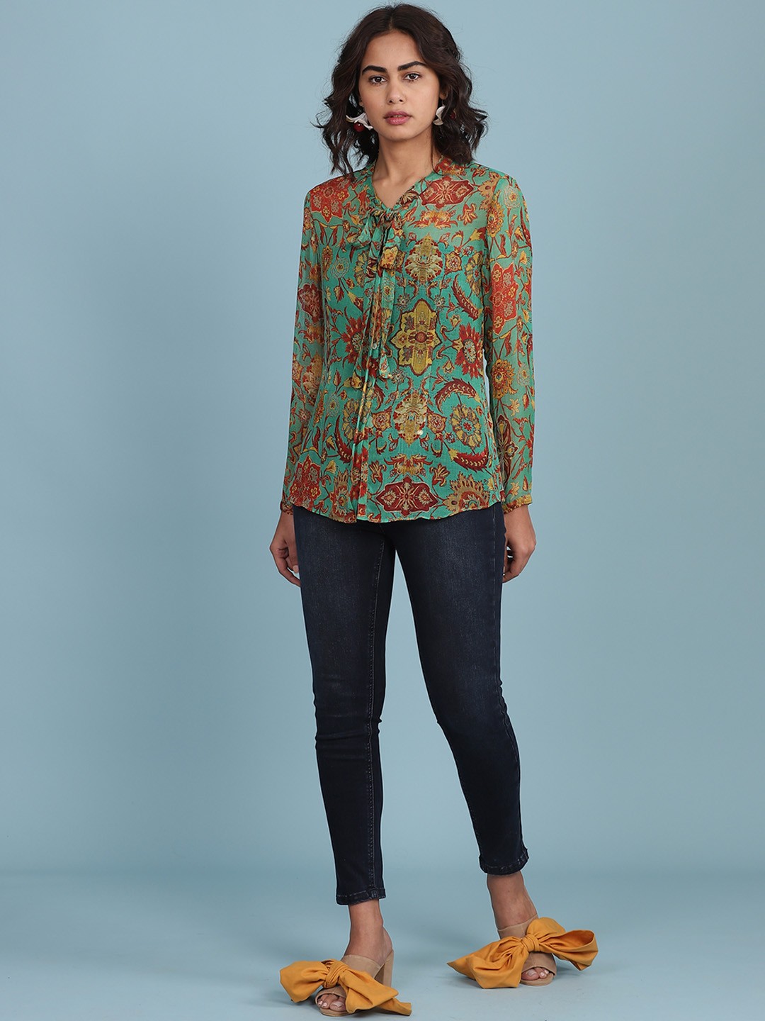 

aarke Ritu Kumar Green & Rust Red Tie-Up Neck Regular Top