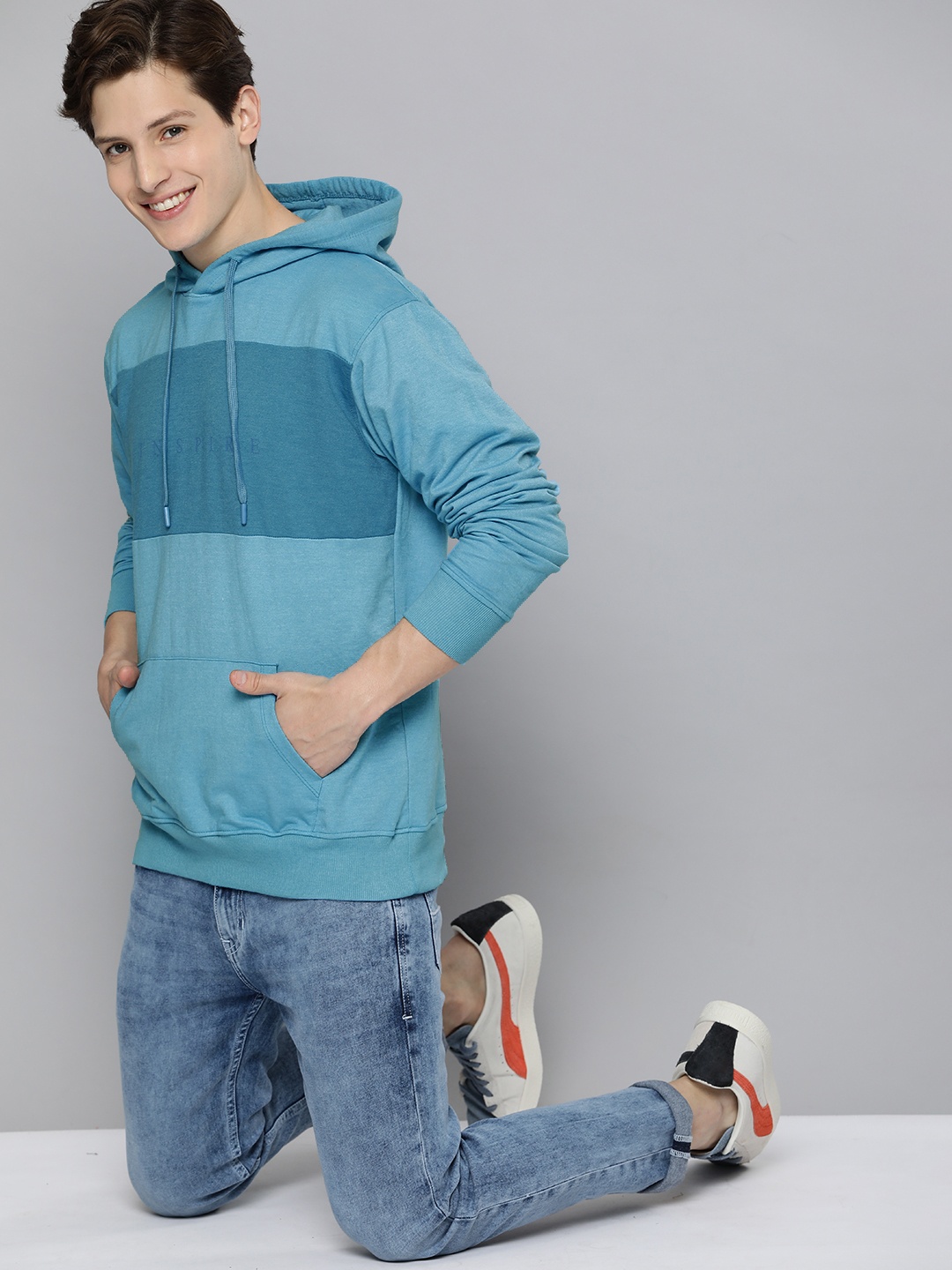 

Mast & Harbour Men Blue Colourblocked Hooded Pullover Sweatshirt