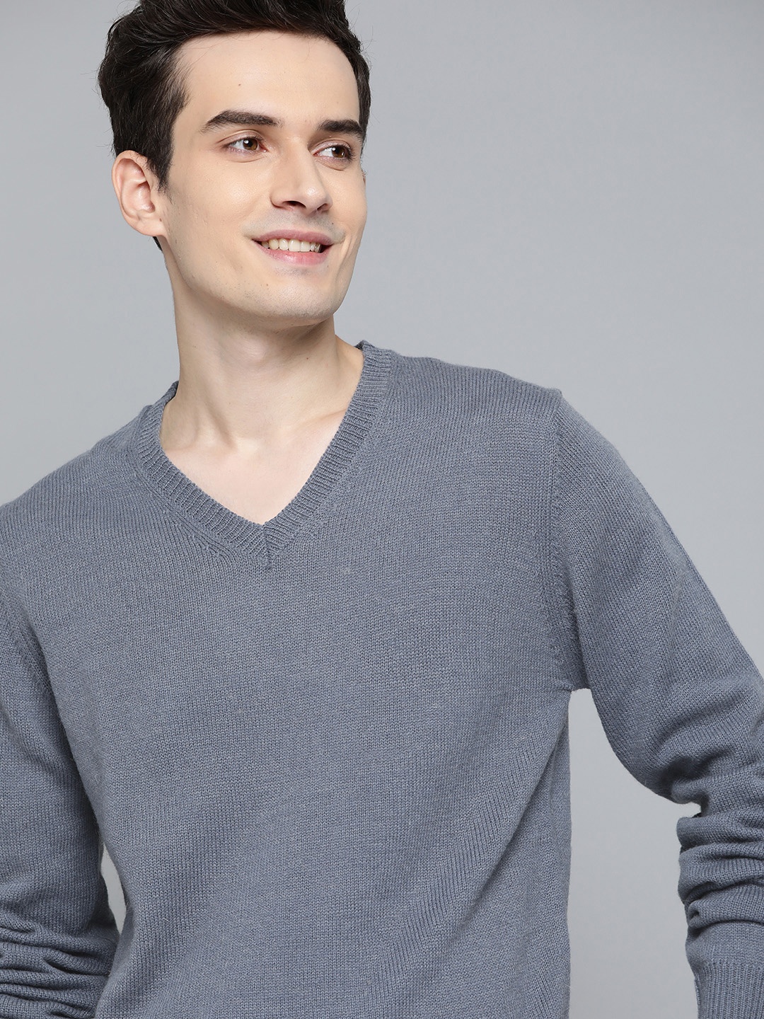 

Mast & Harbour Men Grey Solid Pullover