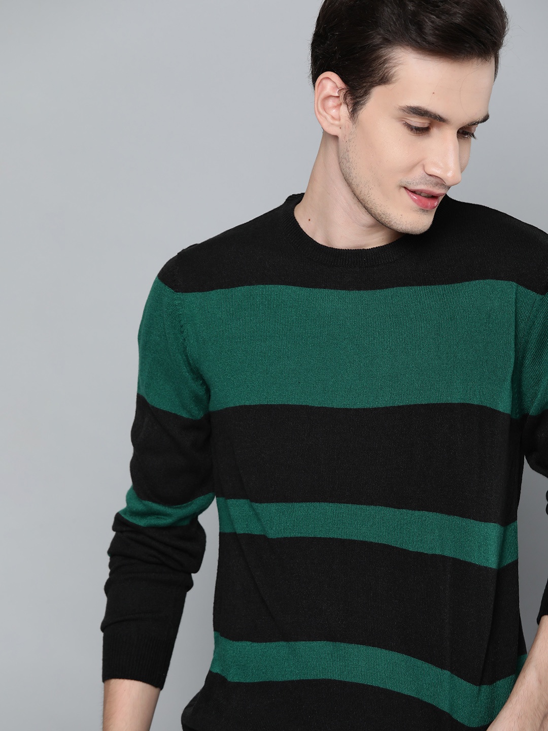 

Mast & Harbour Men Black & Green Striped Pullover