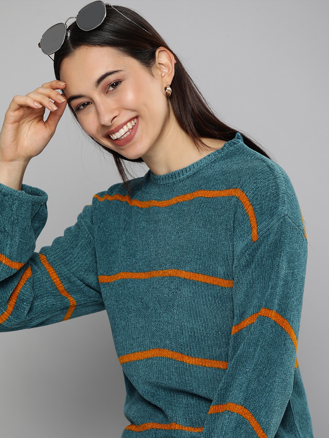 

Mast & Harbour Women Blue & Yellow Striped Pullover