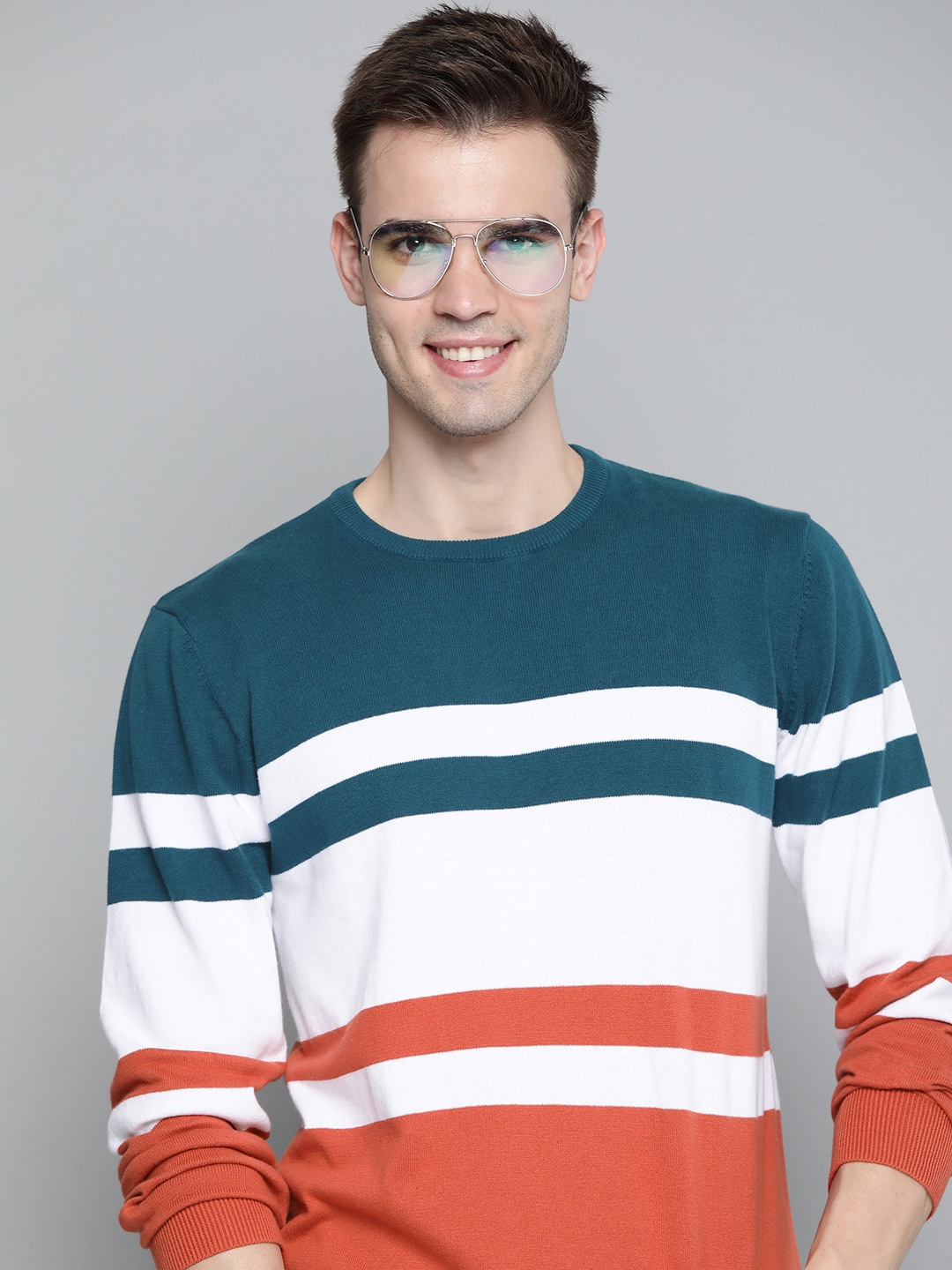 

Mast & Harbour Men Blue & White Colourblocked Pullover