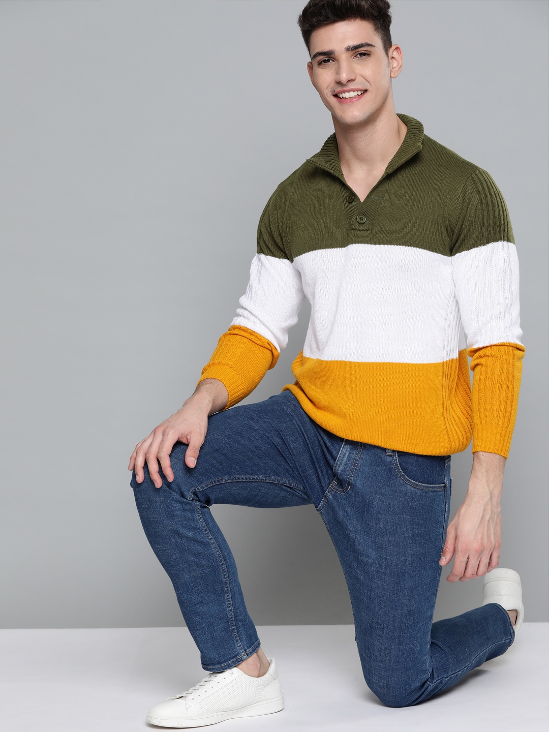 

Mast & Harbour Men Olive Green & White Colourblocked Pullover