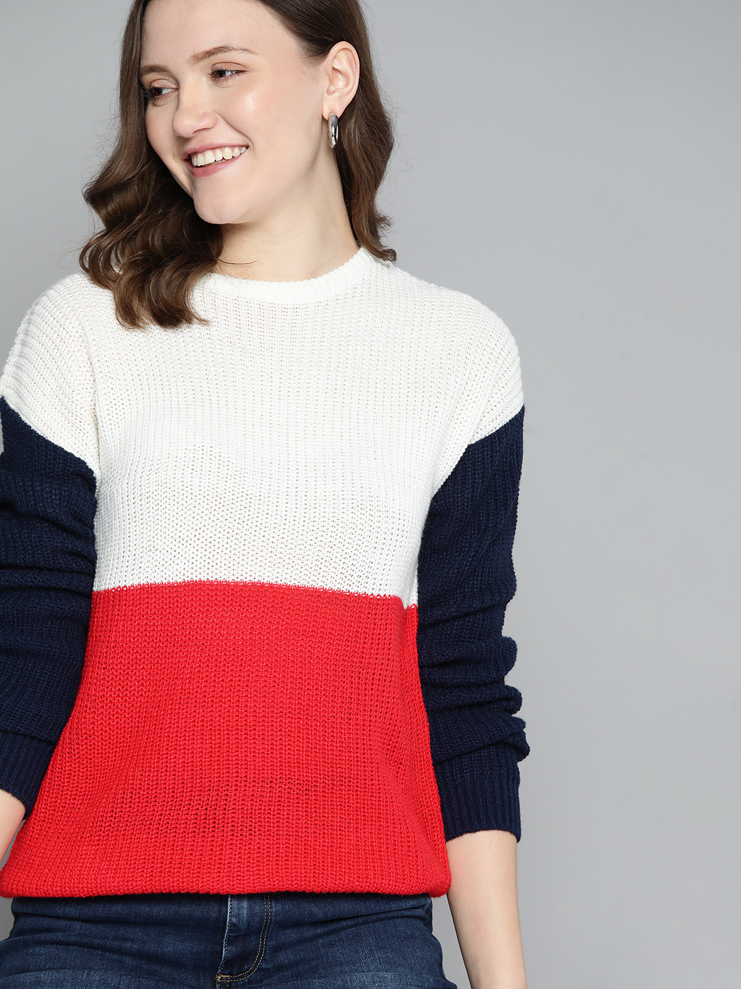 

Mast & Harbour Women White & Red Colourblocked Pullover