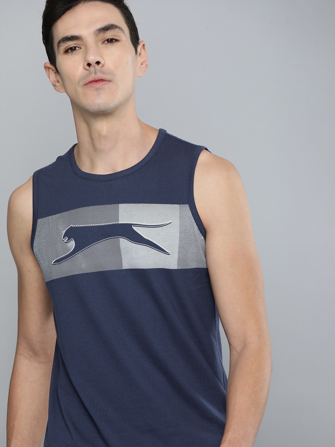 

Slazenger Men Navy Blue Brand Logo Printed Pure Cotton Bio-Wash T-shirt