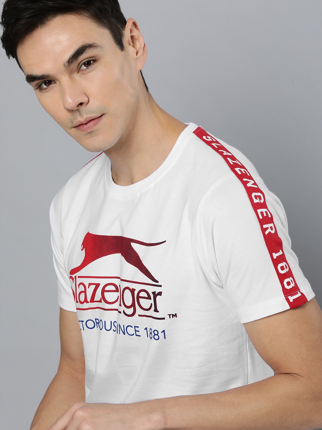 

Slazenger Men White Red Brand Logo Printed Cotton Pure Cotton Bio-Wash T-shirt