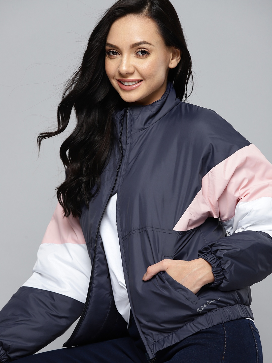 

Mast & Harbour Women Navy Blue & Pink Colourblocked Padded Jacket