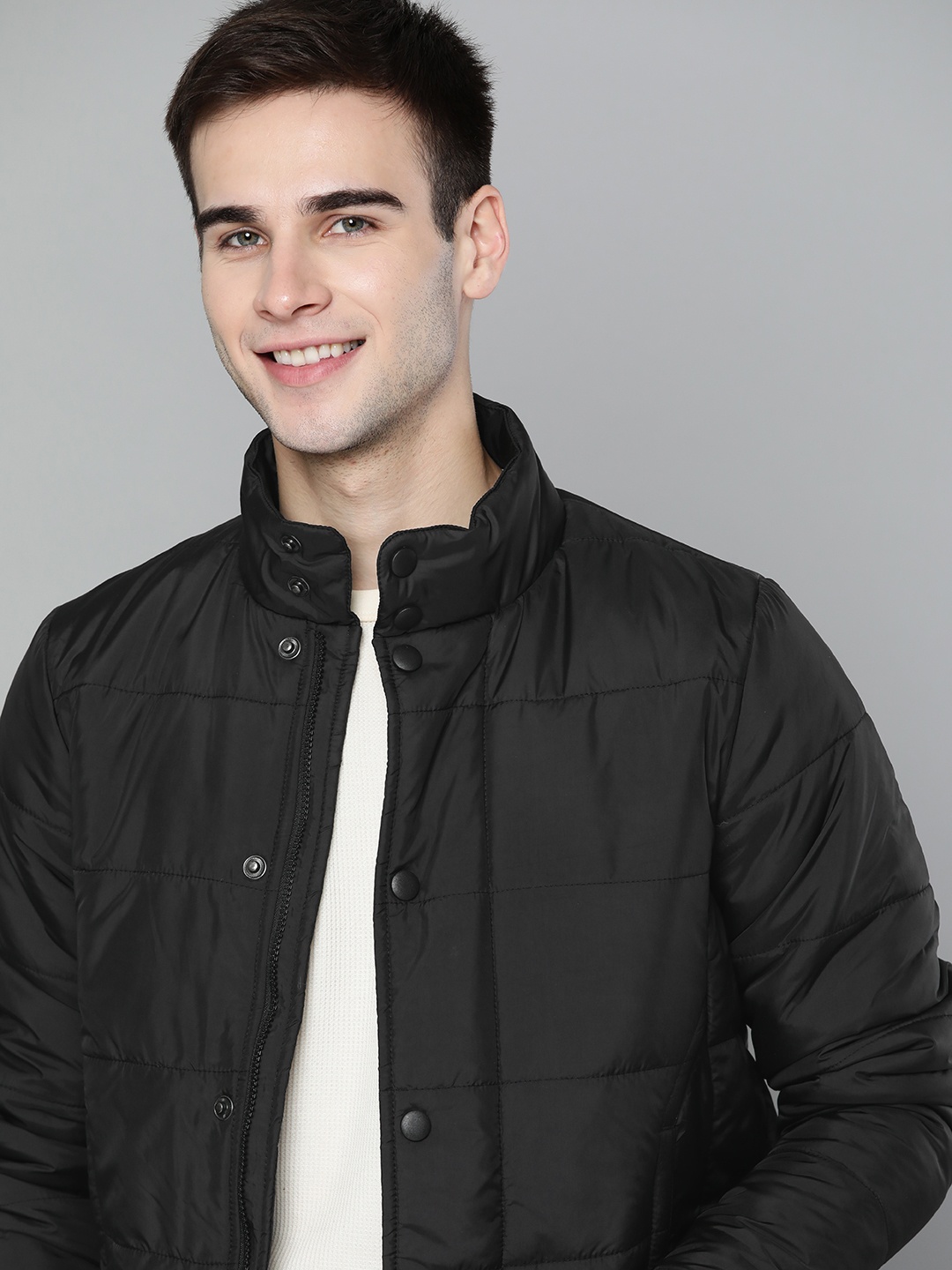 

Mast & Harbour Men Black Solid Padded Jacket