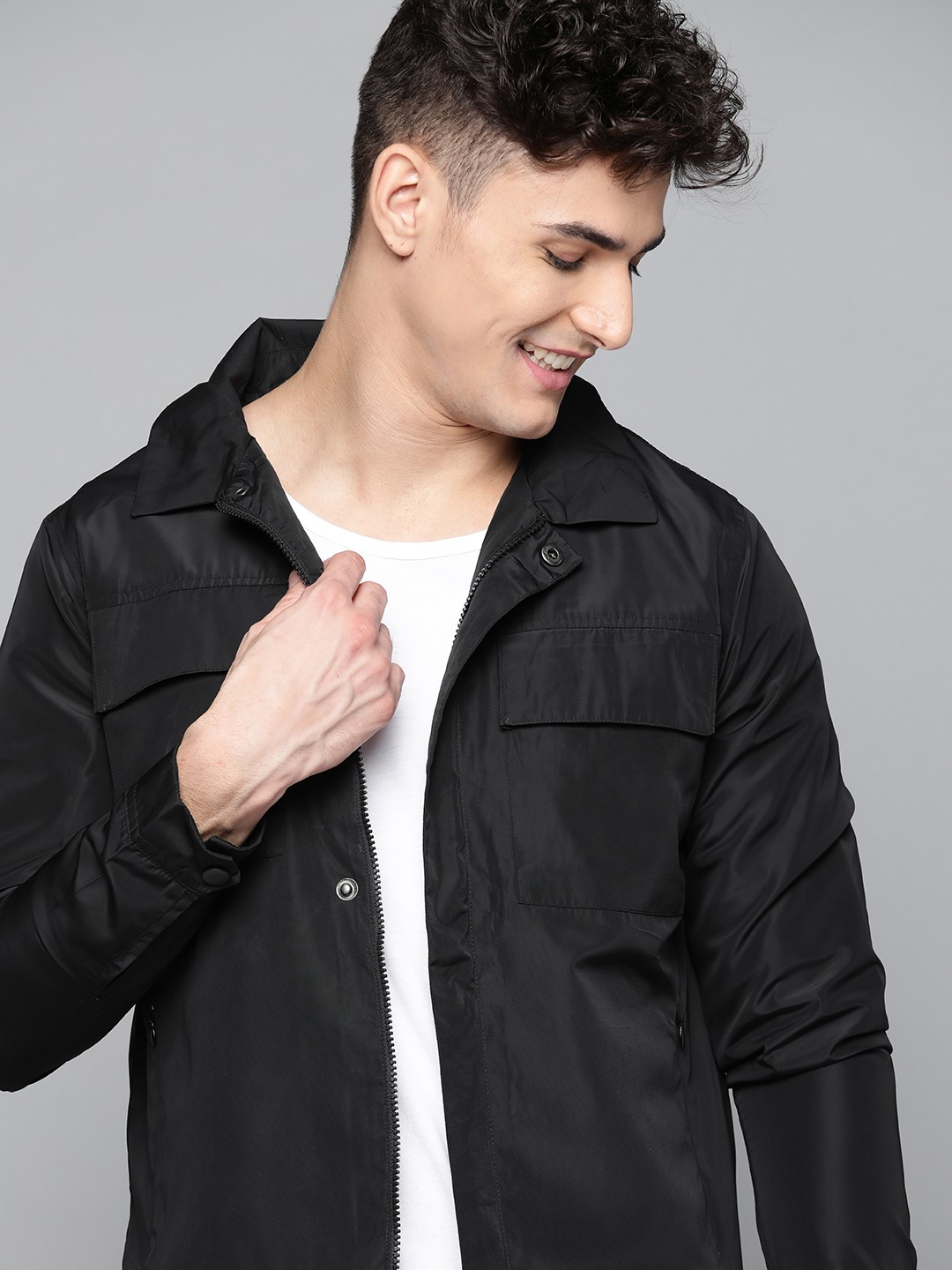 

Mast & Harbour Men Black Solid Tailored Jacket