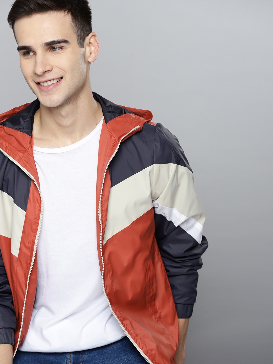 

Mast & Harbour Men Red & Navy Blue Colourblocked Tailored Jacket
