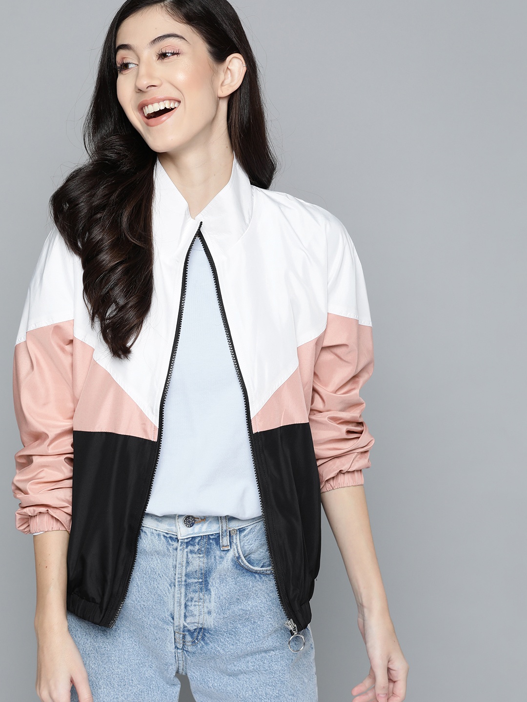 

Mast & Harbour Women White & Black Colourblocked Tailored Jacket