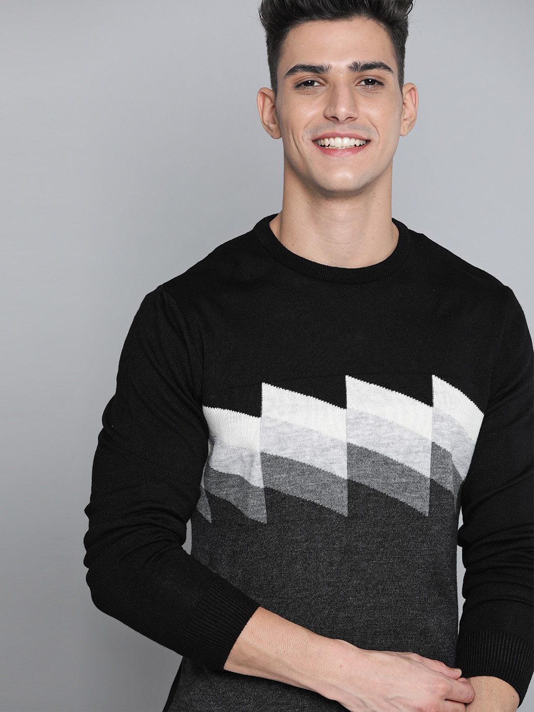 

Mast & Harbour Men Black & Grey Colorblocked Pullover