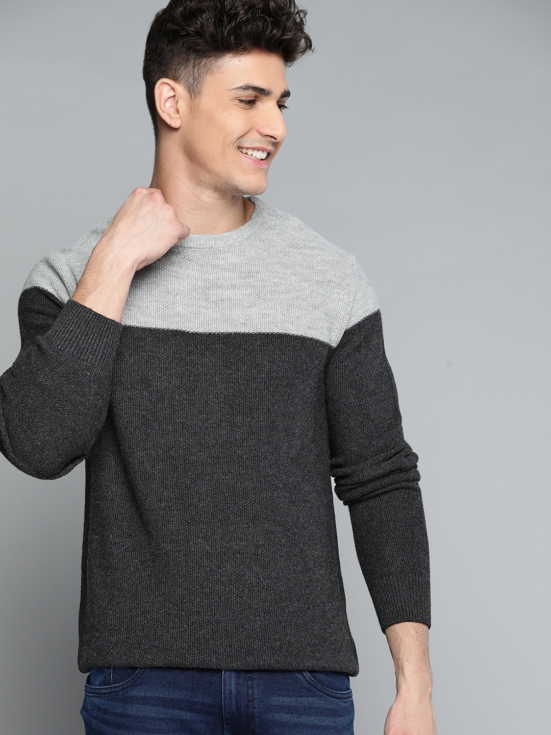 

Mast & Harbour Men Grey Colourblocked Pullover