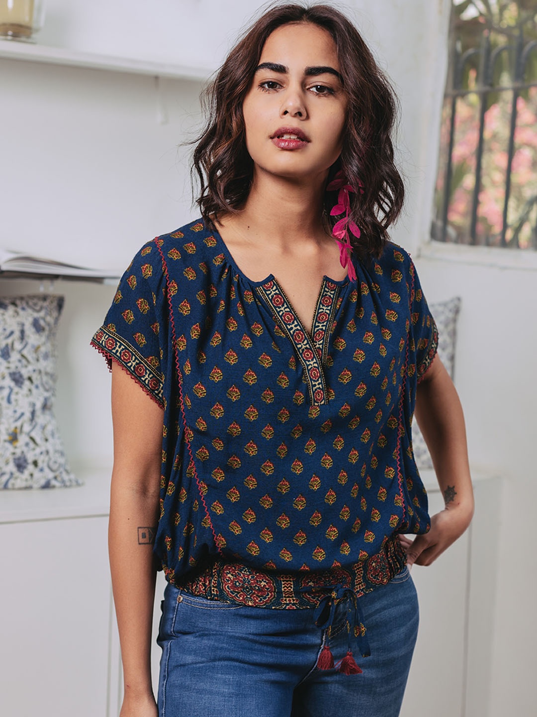 

aarke Ritu Kumar Navy Blue & Beige Ethnic Print Blouson Top