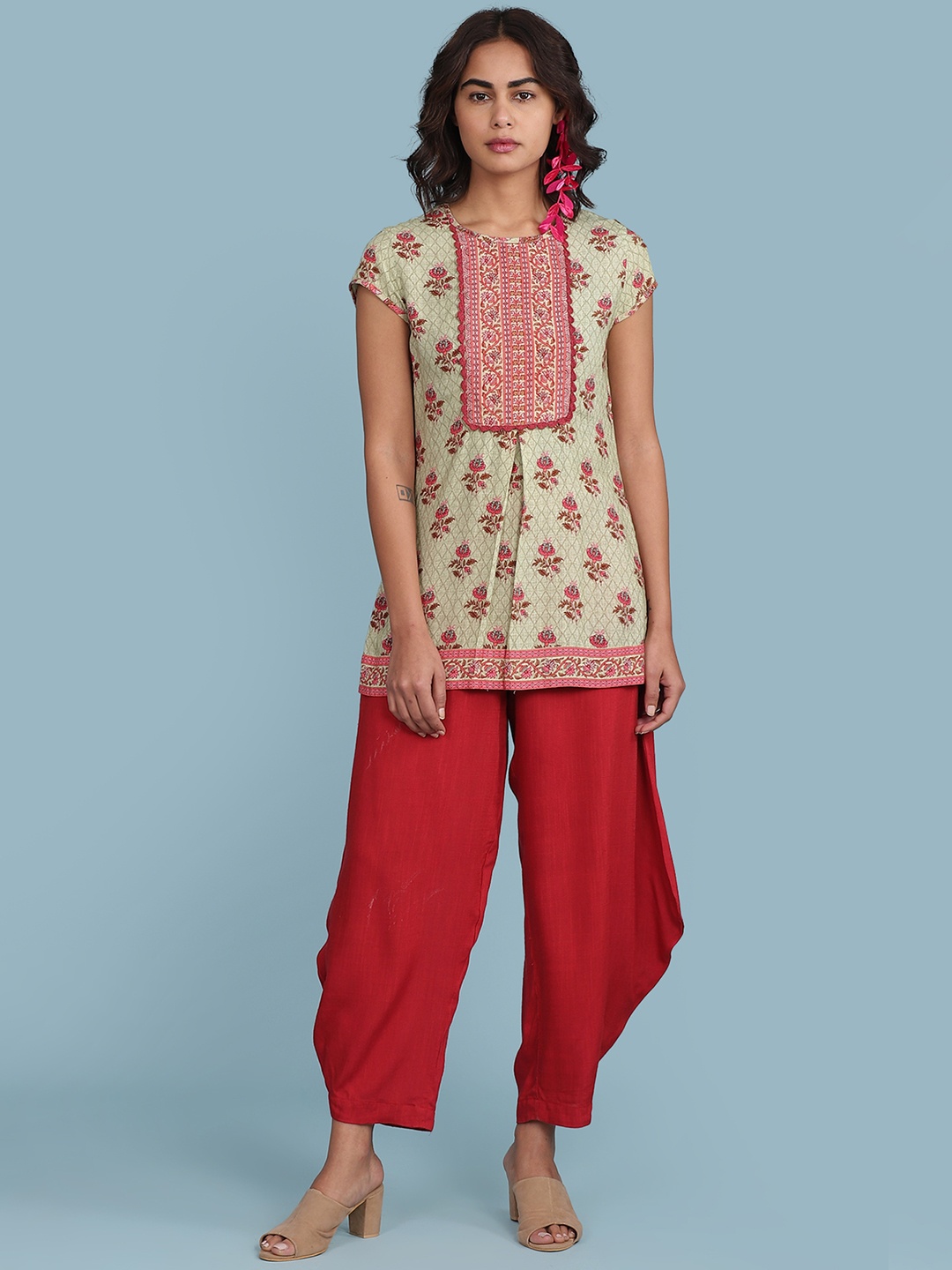 

aarke Ritu Kumar Olive Green & Red Ethnic Motifs Printed Kurti