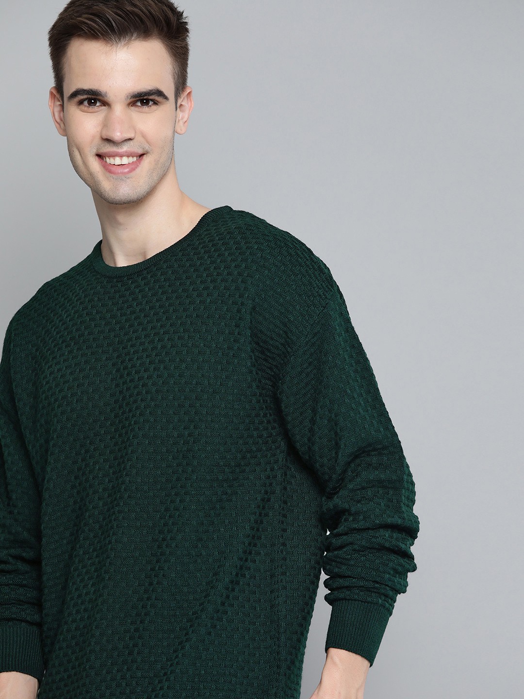 

Mast & Harbour Men Green Self Design Geometric Pullover Sweater