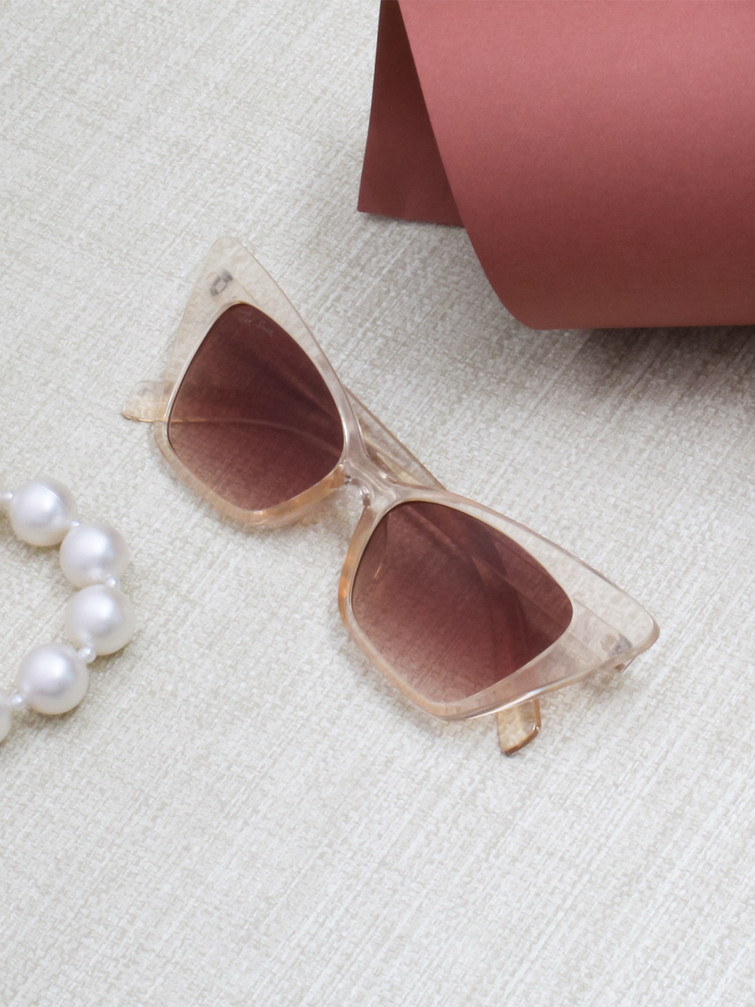 

Ted Smith Women Brown Lens Cateye Sunglasses with UV Protected Lens TS-CATTY_BRN