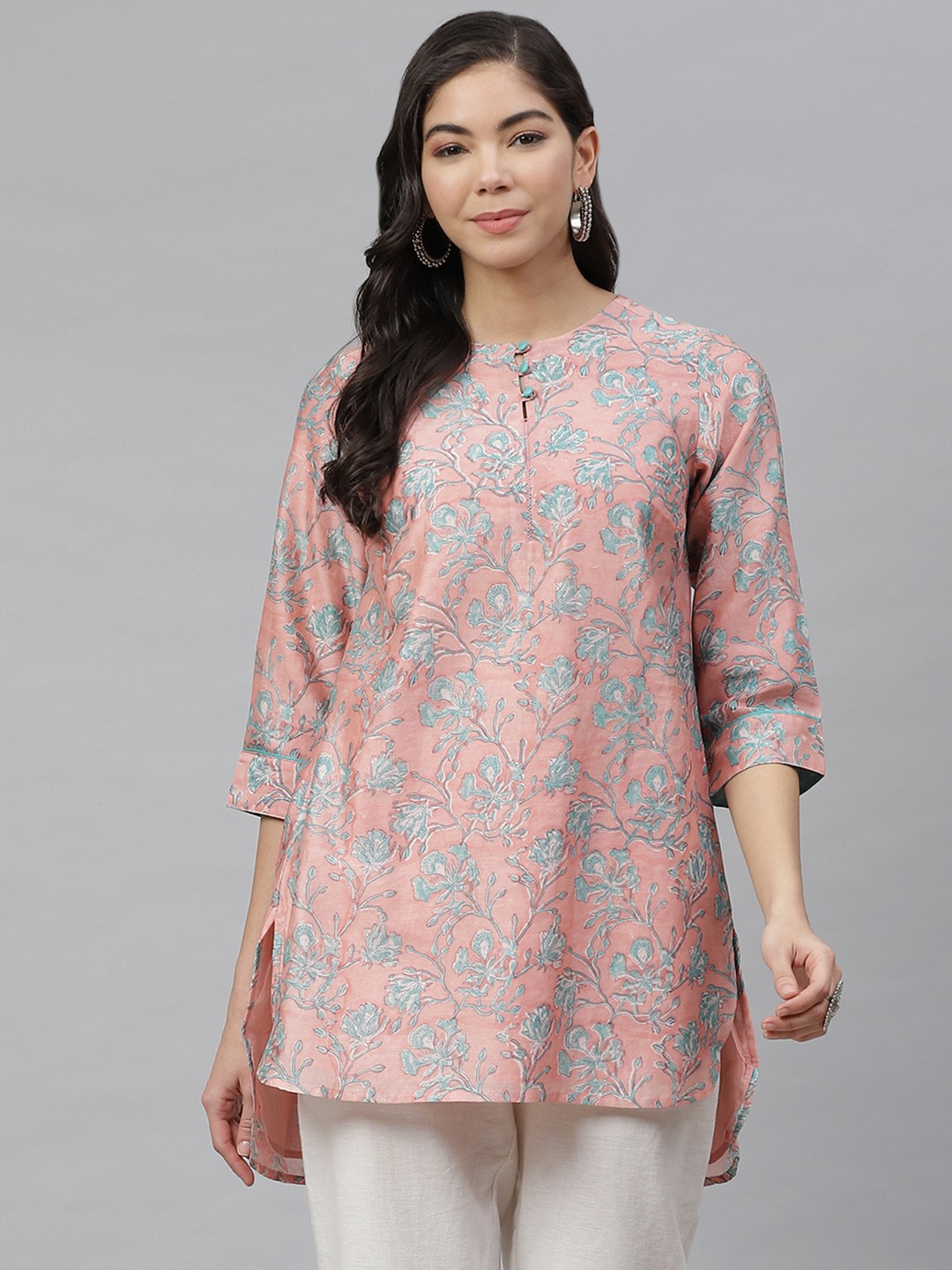 

Fabindia Pink & Blue Ethnic Motifs Printed Tunic