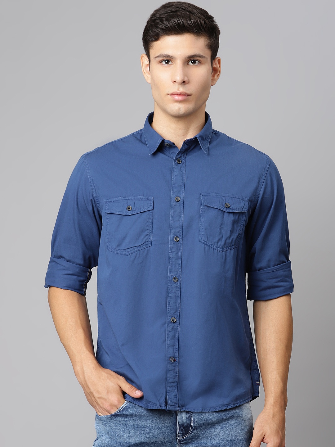 

Indian Terrain Men Blue Solid Slim Fit Pure Cotton Casual Shirt