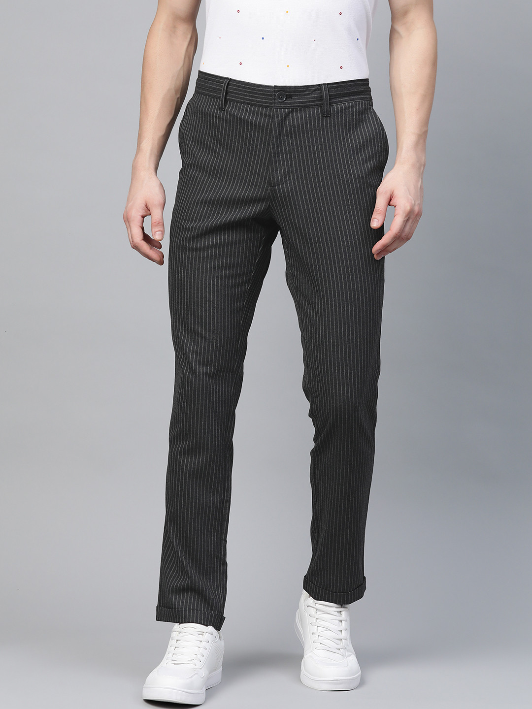 

Indian Terrain Men Charcoal Grey Striped Slim Fit Regular Trousers
