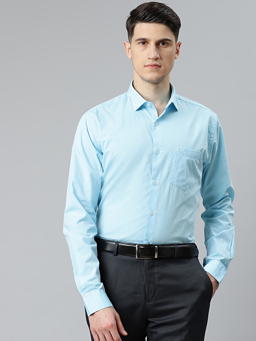 

Park Avenue Men Blue Solid Pure Cotton Slim Fit Formal Shirt