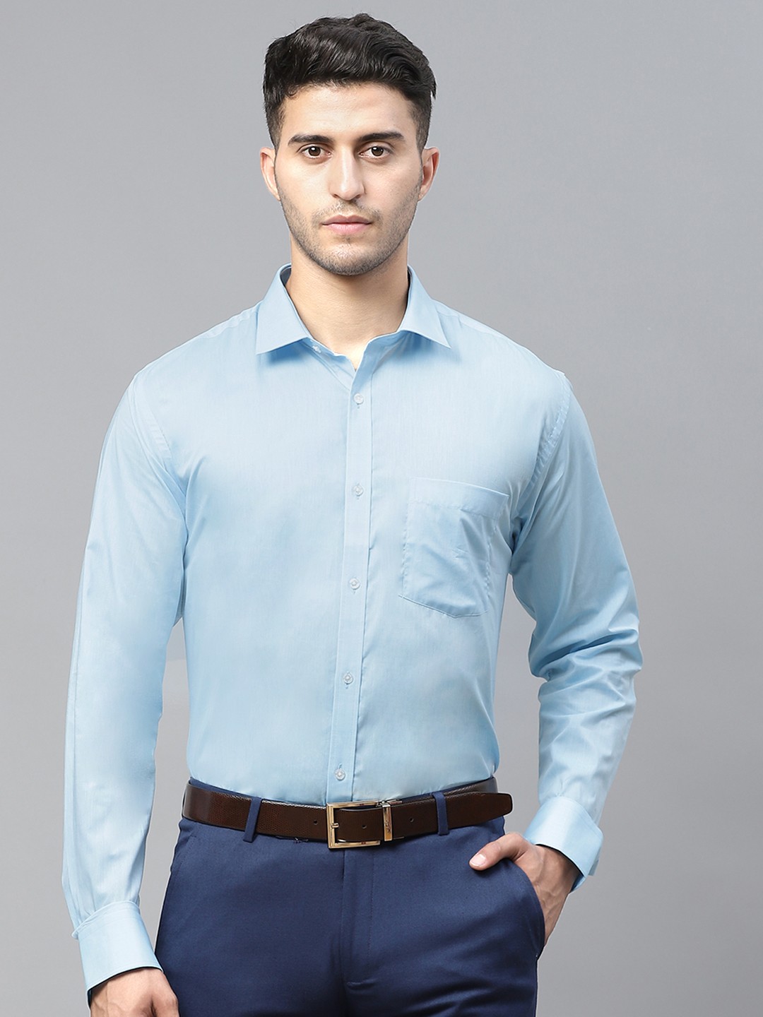 

Park Avenue Men Blue Solid Slim Fit Pocket Formal Shirt