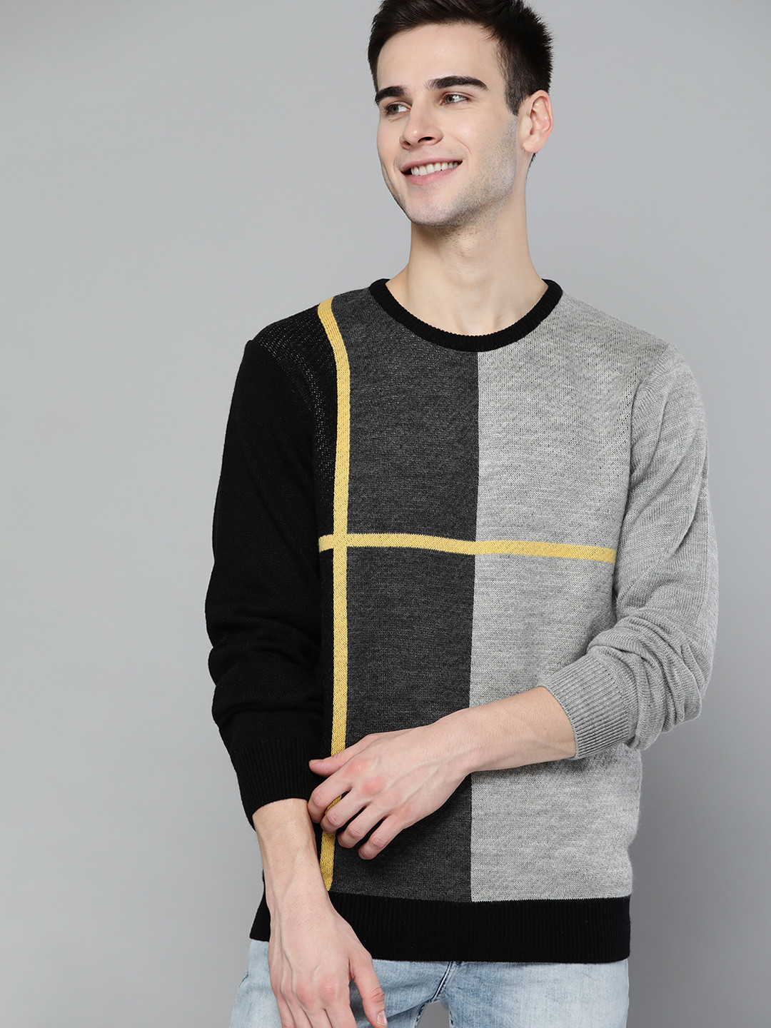 

Mast & Harbour Men Black & Grey Melange Colourblocked Pullover