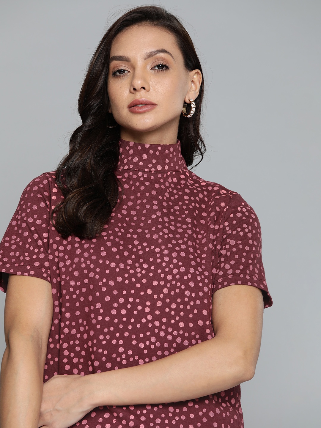 

Chemistry Women Maroon Printed High Neck Pure Cotton T-shirt
