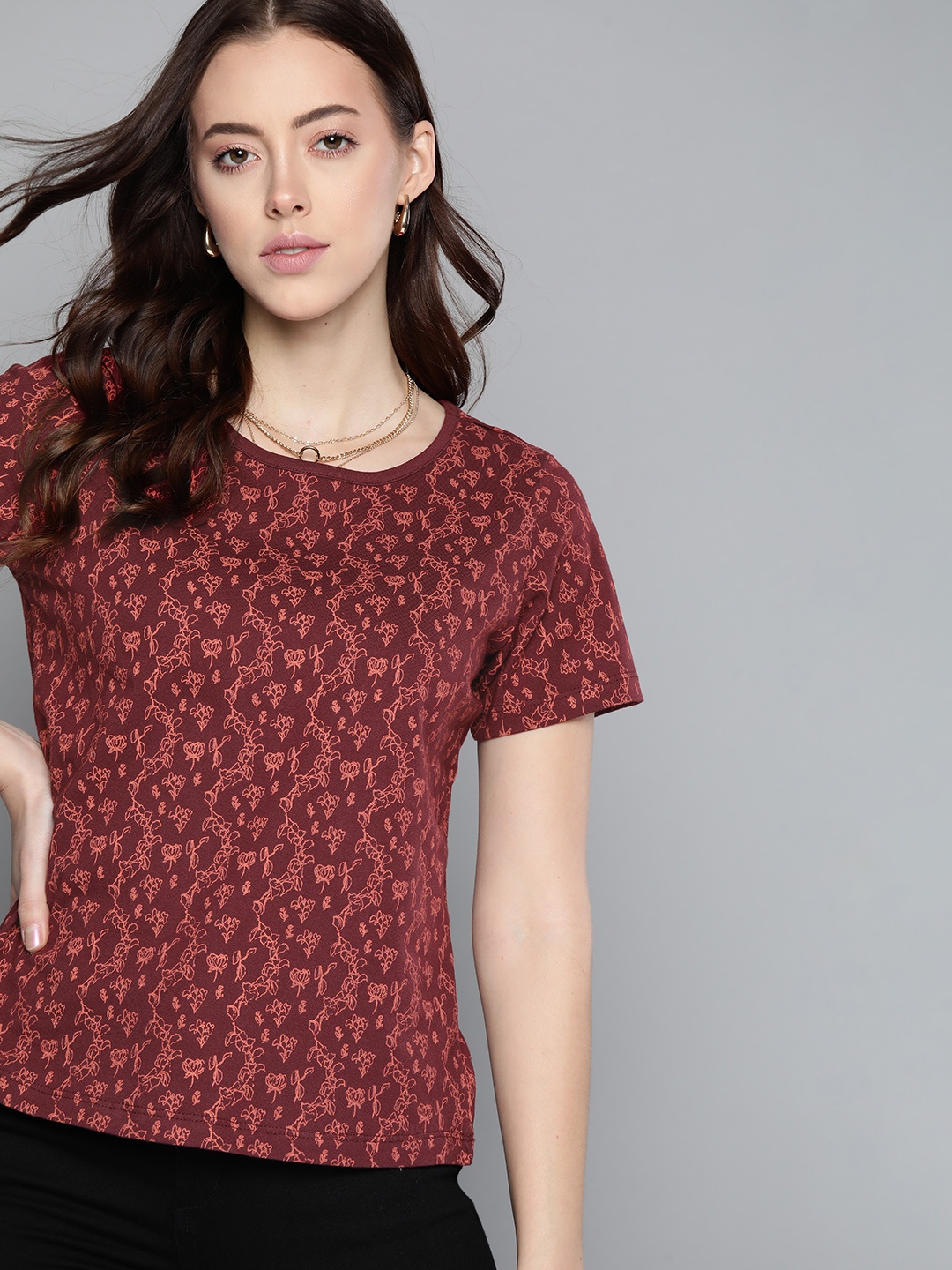 

Chemistry Women Maroon & Orange Floral Printed Pure Cotton T-shirt
