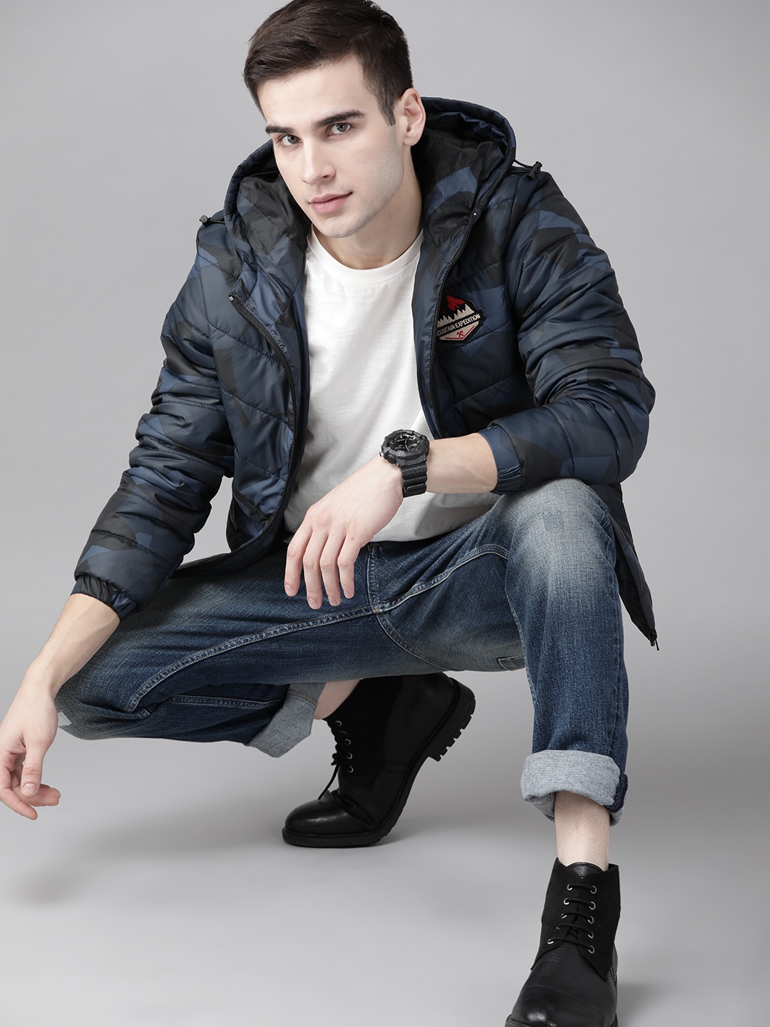 

Roadster Men Navy Blue & Black Geometric Print Padded Jacket