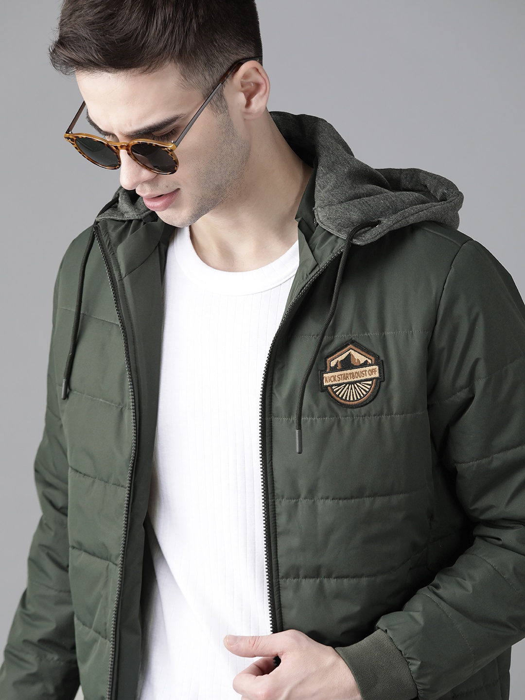 

Roadster Men Olive Green Solid Padded Detachable Hood Jacket
