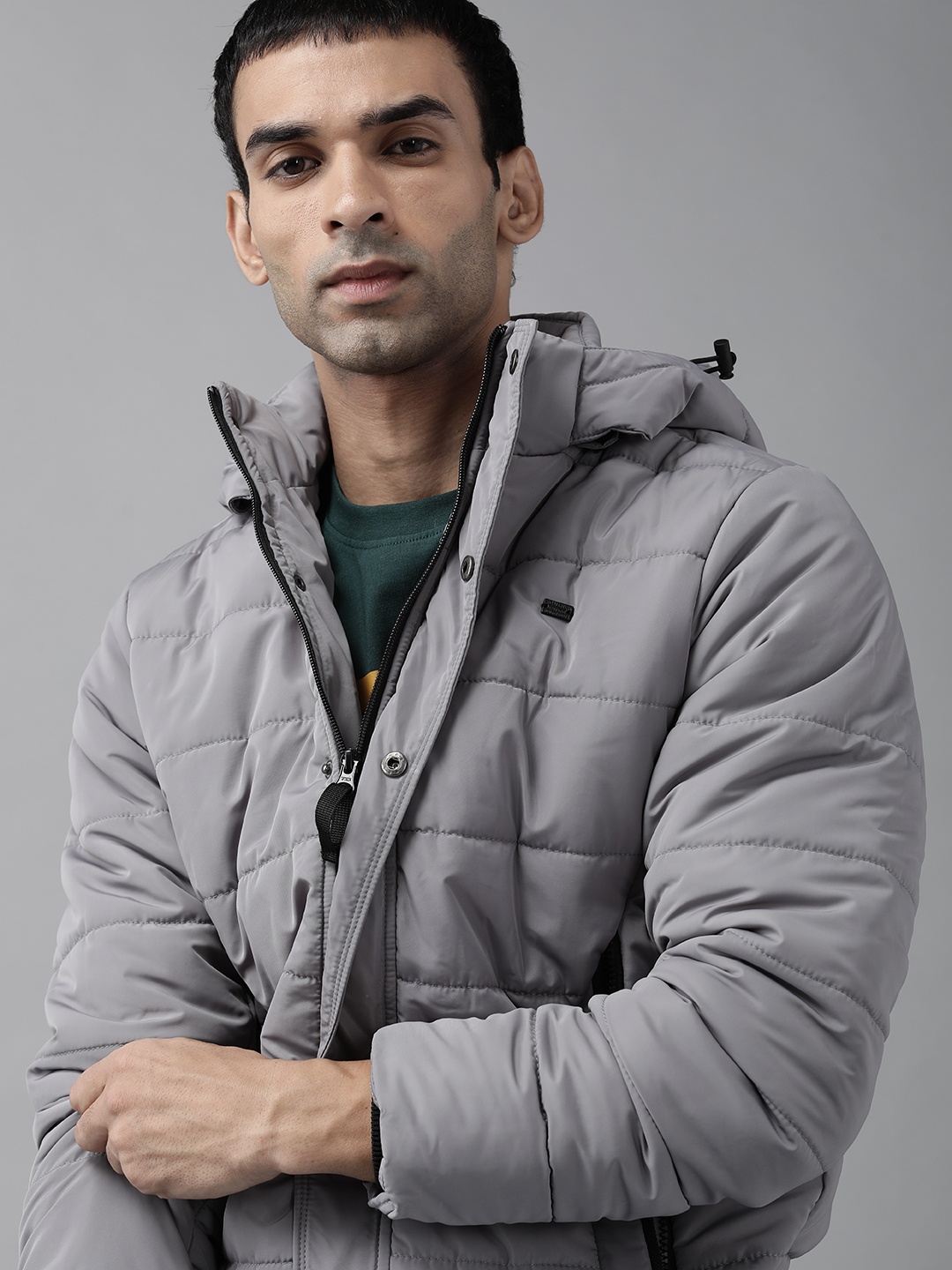 

Roadster Men Grey Solid Hooded Padded Jacket
