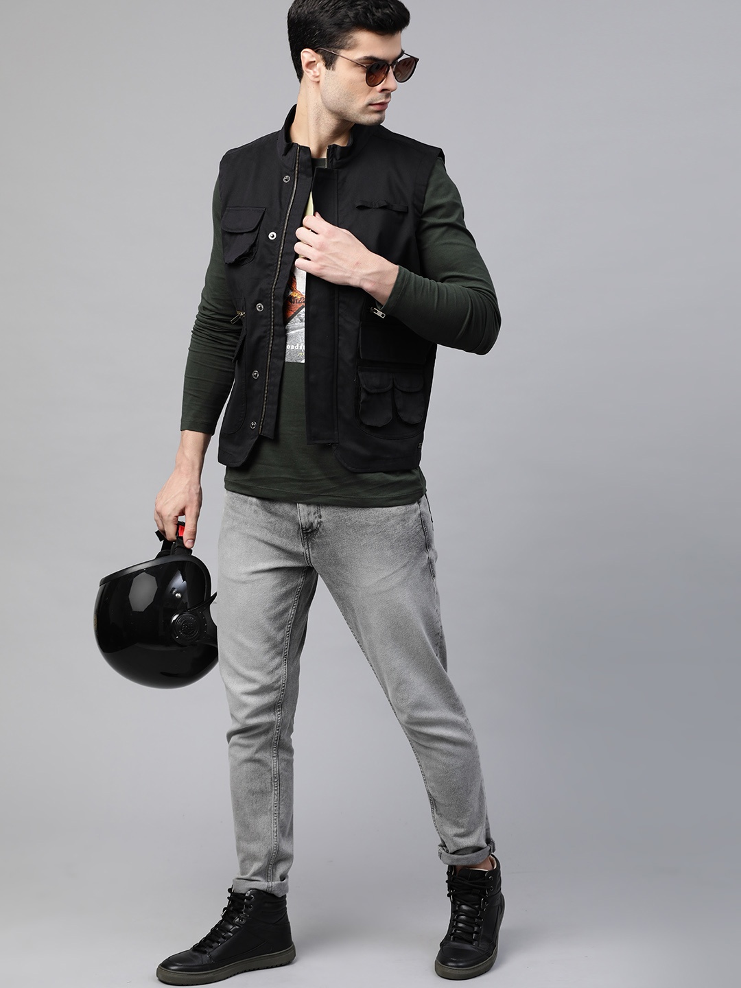 

Roadster X Discovery Men Black Solid Pure Cotton Tailored Sustainable Jacket