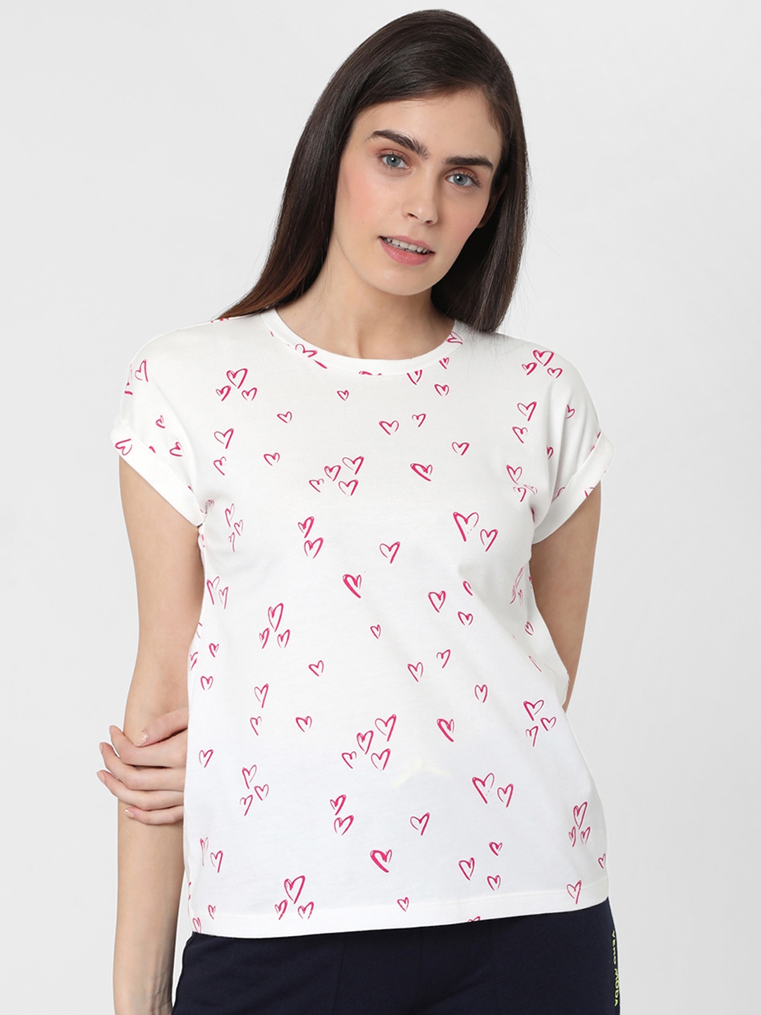 

Vero Moda Women White Pink Printed Extended Sleeves Pure Cotton T-shirt